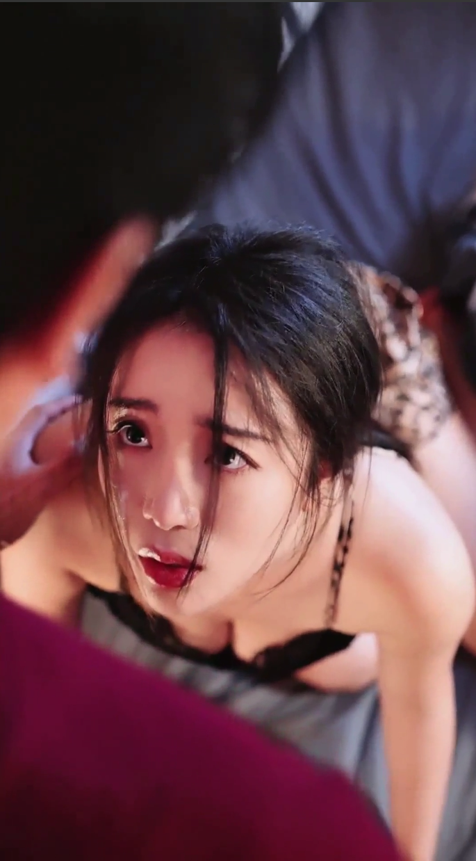 #吃瓜 擦边短剧：禁忌女人的气息 高玉婷