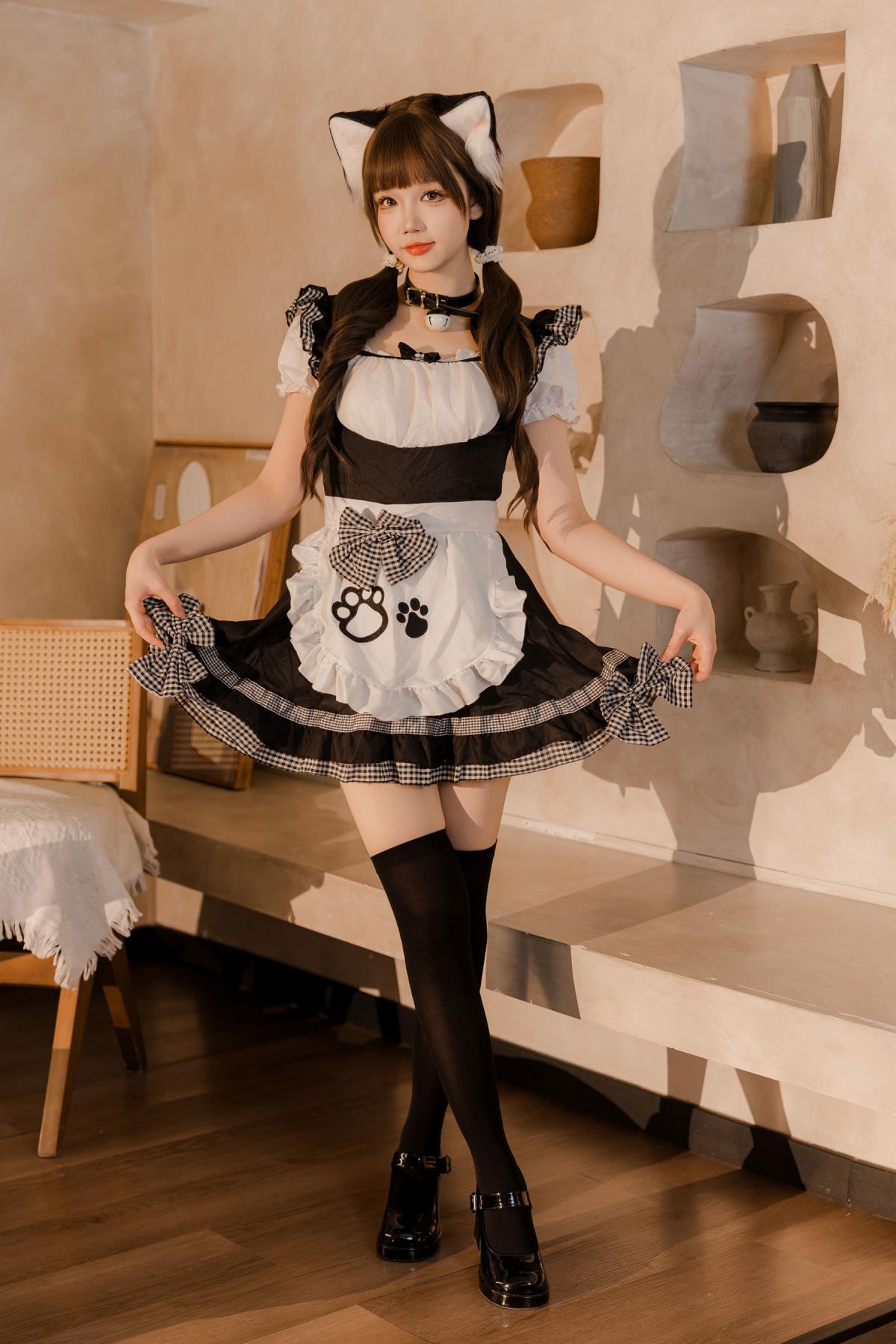 二次元妹子 动漫博主 雪晴Astra - 猫猫妹抖 厚黑女仆 福利COS 写真（3）